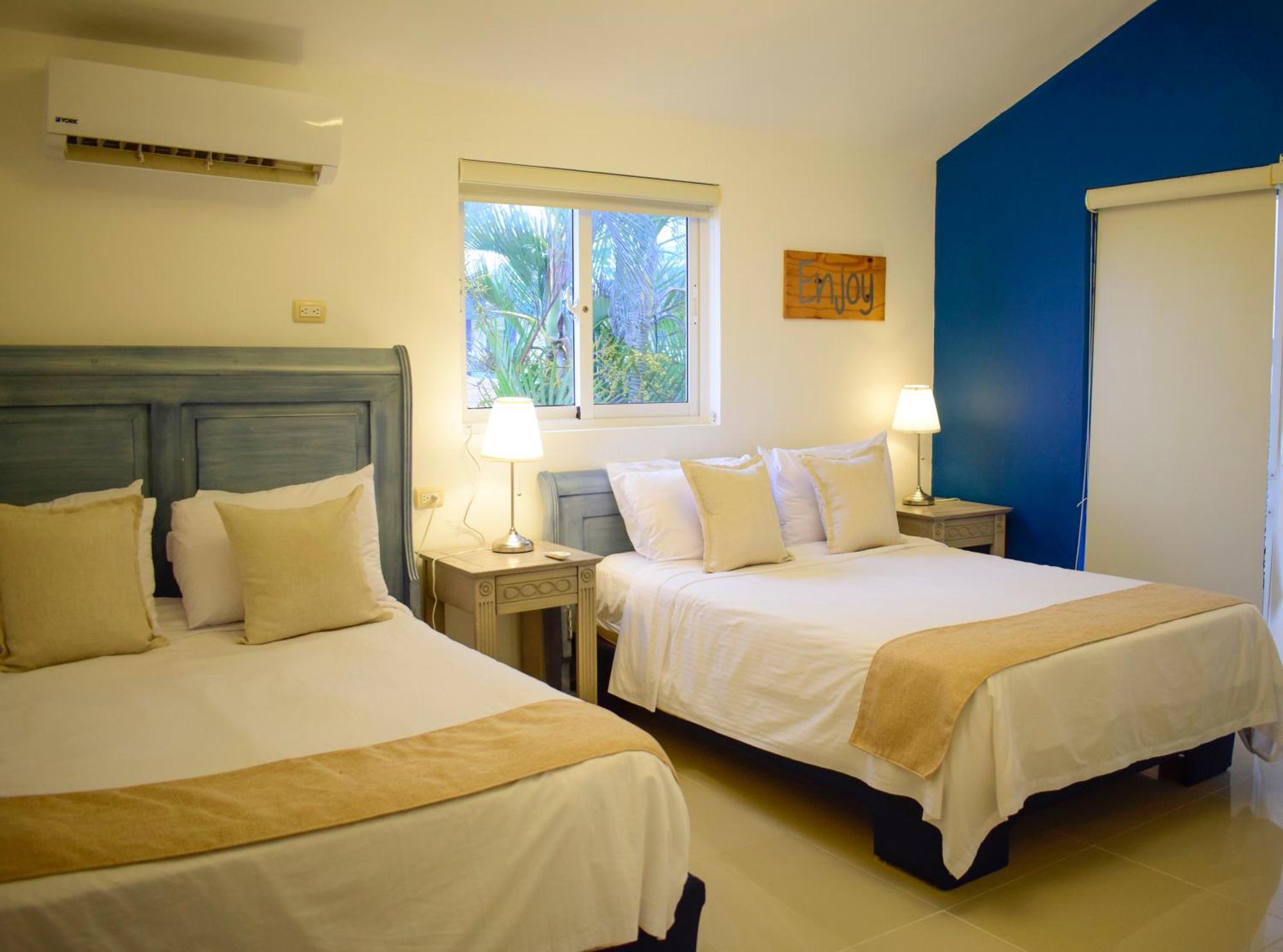 Green Coast Beach Hotel ปุนตากานา ภายนอก รูปภาพ