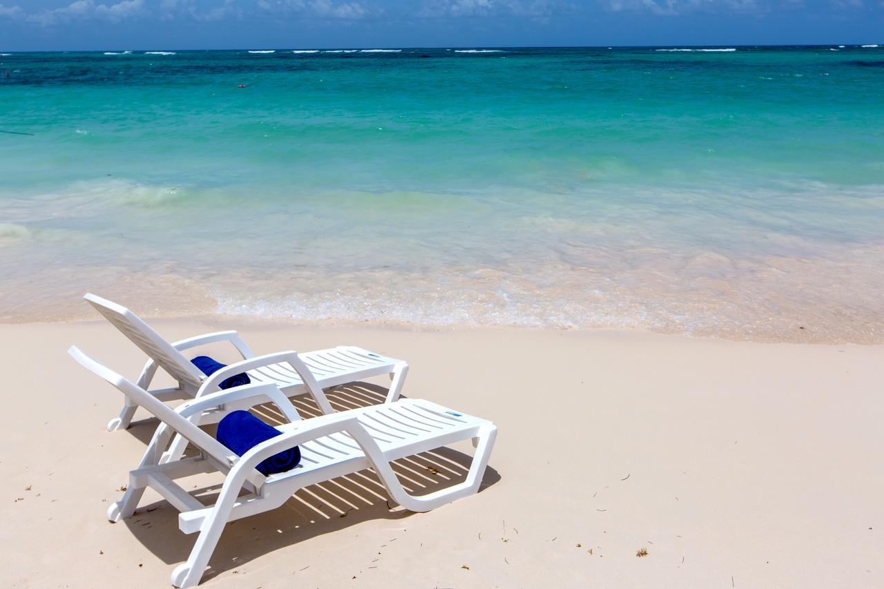 Green Coast Beach Hotel ปุนตากานา ภายนอก รูปภาพ
